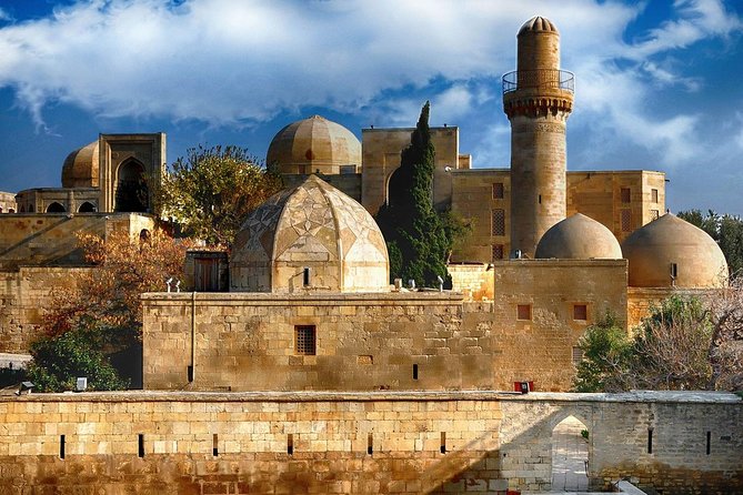 3 Days Baku Tour: Visit must-see places in our group tours - Baku After Dark: From the Stadiums to Highland Park