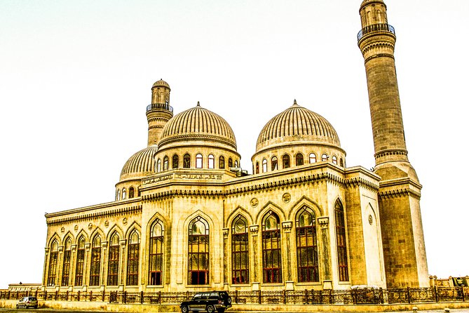 3 Days Baku Tour: Visit must-see places in our group tours - Guide Quality and Group Size