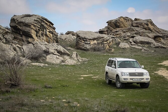 4x4 Jeep Tour - Secrets of Gobustan and Mud Volcanoes - Watching the earth bubble at Dashgil