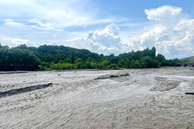 A Full Day Adventure: Khinalug, Guba & Candy Mountains Tour - Tea, honey and trees at Qechresh Forest