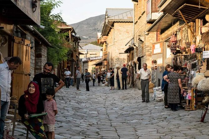 Azerbaijan tour in 2 days/Sheki+Lahij+Gabala up to Georgia Border - Reaching Sheki after a long first day