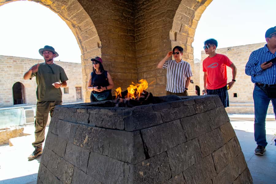 Baku: Atashgah Fire Temple & Burning Mountain Half-Day Tour - Key points to know before you book