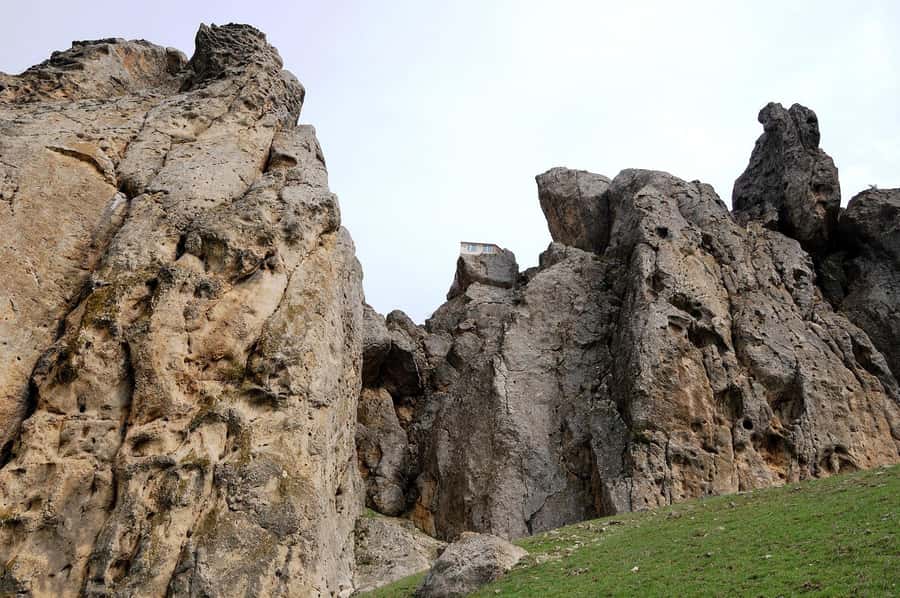 Baku: Candy Mountain, Pink Lake, Besh Barmag Dag and Mosque - Is $48 good value?