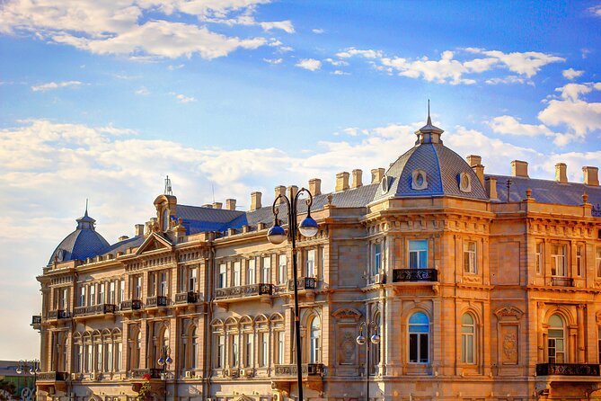 Baku City Sights Guided Night Walking Tour with Funicular - The funicular ride to Highland Park