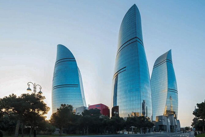 Baku City Tour with Guide Admission Include - Starting at the Double Gates at 11 a.m.