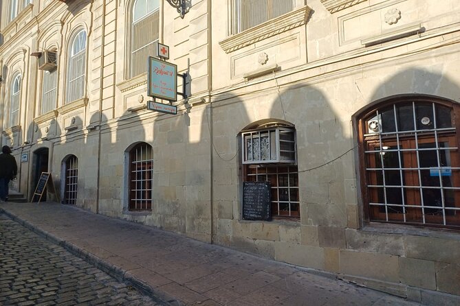 Baku City Tour with Heritage Tours / All Entrance Fees Inc - Little Venice: a calm finish by the sea