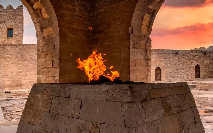 Baku: Gobustan Absheron Tour Entry Tickets included - Gobustan: prehistoric drawings in open country