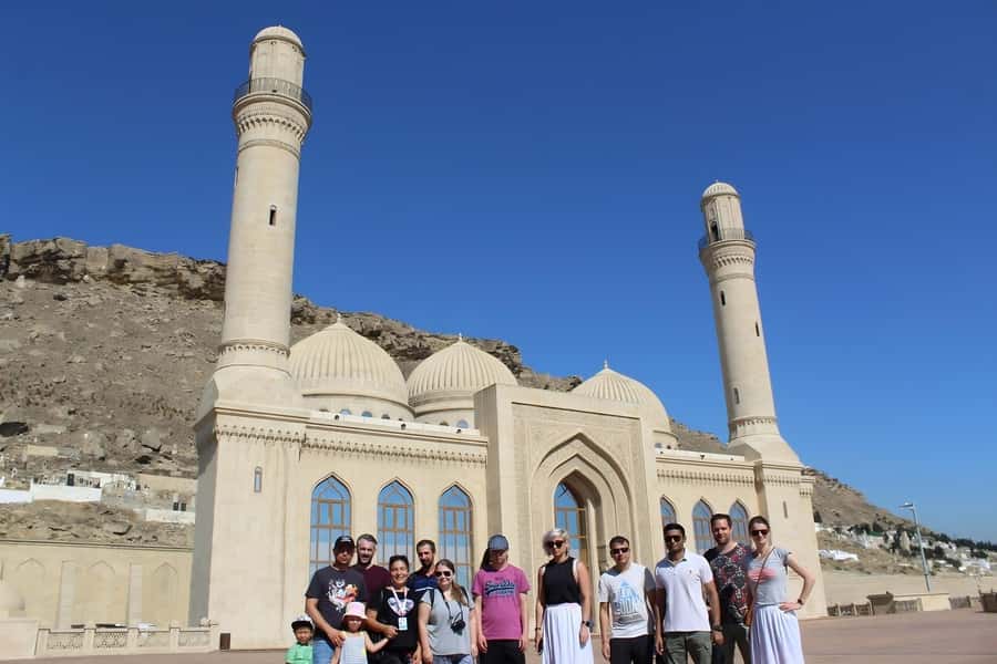 Baku: Gobustan & Absheron Trip - Yanar Dag explains the land of eternal flames