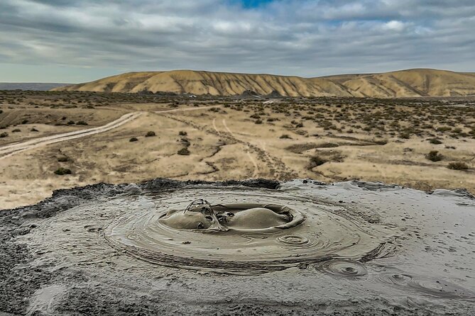 Baku: Gobustan, Mud Volcano, Fire Temple & Burning Mountain - The Gobustan mud volcanoes by 4x4