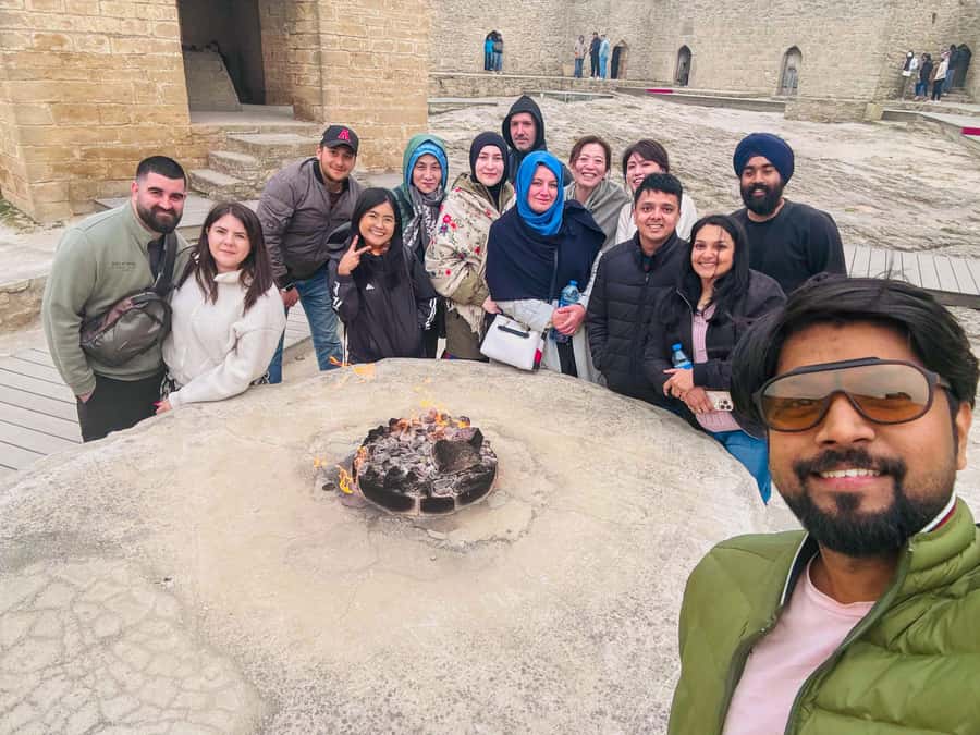 Baku: Gobustan, Mud Volcanoes, Fire Temple, & Yanar Dag Tour - Key points at a glance