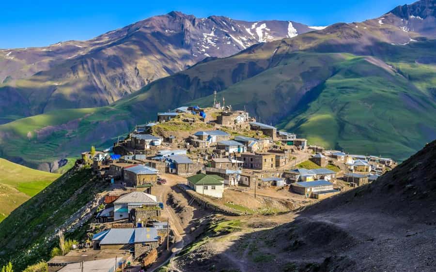 Baku: Guba Khinalig & Candy Cane Tour with Homemade Lunch - Why this northern Azerbaijan day trip works