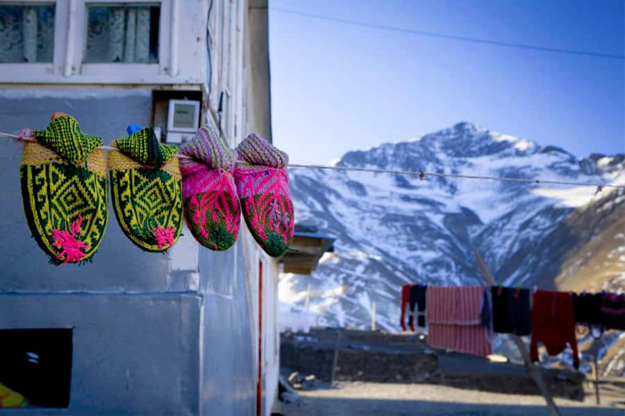 Baku: Guba Khinalig & Candy Cane Tour with Homemade Lunch - The Gudyalchay River and canyon road lead into the high country
