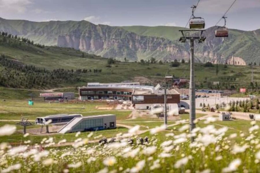 Baku:Guba,Shahdag and Candy Cane Mountain Lunch included - Who will enjoy this northern Azerbaijan day trip?