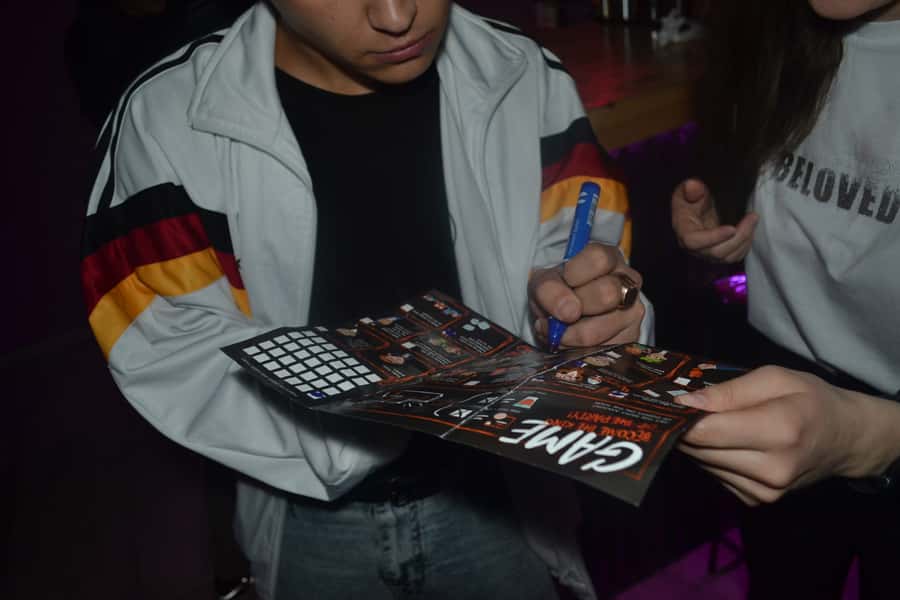 Baku: Guided Bar Crawl with Shots and Nightclub Entry - First bar: an easy way to break the ice