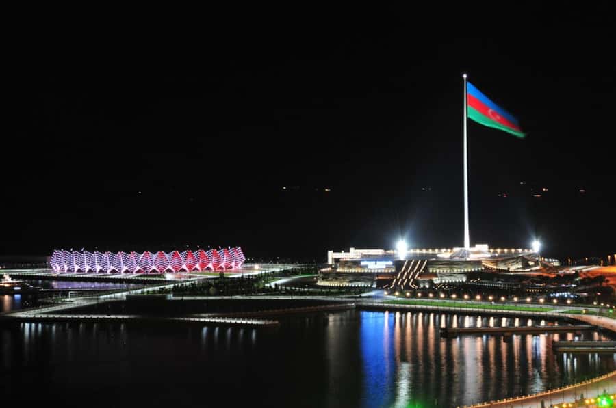 Baku Guided Night Tour - Highland Park opens with Baku from above