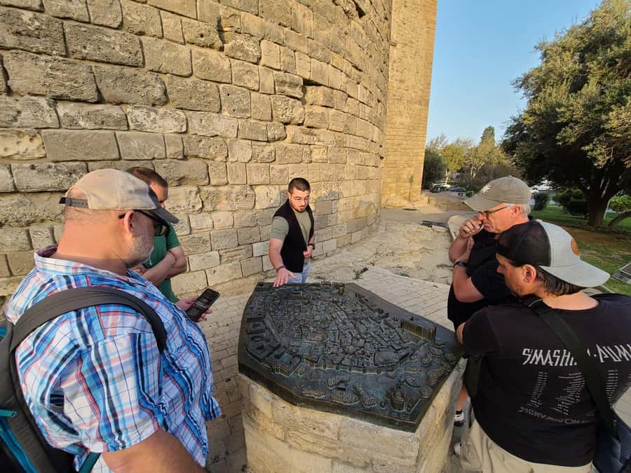 Baku: Historic and Modern Baku Tour ( Day & NIght Tour) - Icherisheher, Baku’s medieval core