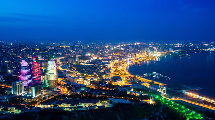 Baku Historical and modern tour in 2-3 hours+FREE Night tour - The funicular connects the city’s levels