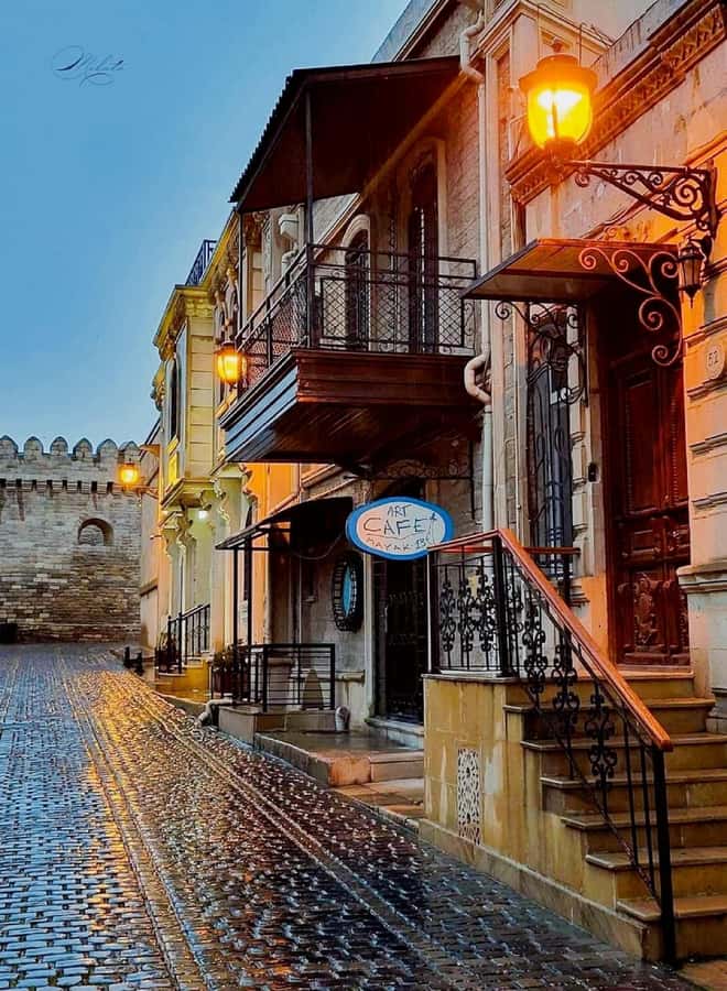 Baku: Light-Up Baku Walking Evening Tour - Is $140 Good Value?