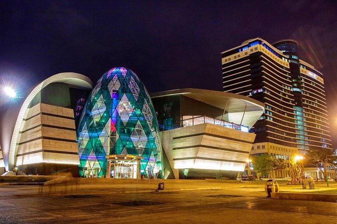 Baku Lights: the Night Tour illuminated by Baku lights - Flag Square and Baku Crystal Hall
