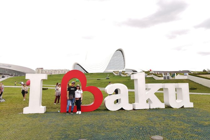 Baku Modern City & Old Town Private Tour - Icheri Sheher: two hours inside the medieval walls