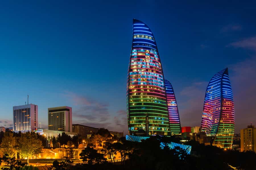 Baku: Nighttime Guided City Tour - Key points to know before booking