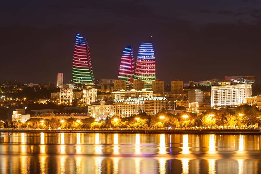 Baku: Nighttime Guided City Tour - The Alley of Martyrs adds a serious note