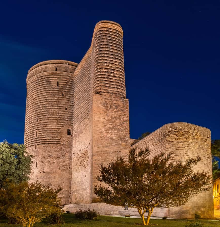 Baku: Old City Guided Walking Tour - Shirvanshah Palace Shows Medieval Court Life