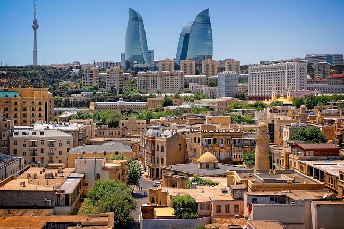 Baku Old City (Icherisheher) Group Tour - What the guide adds to the experience