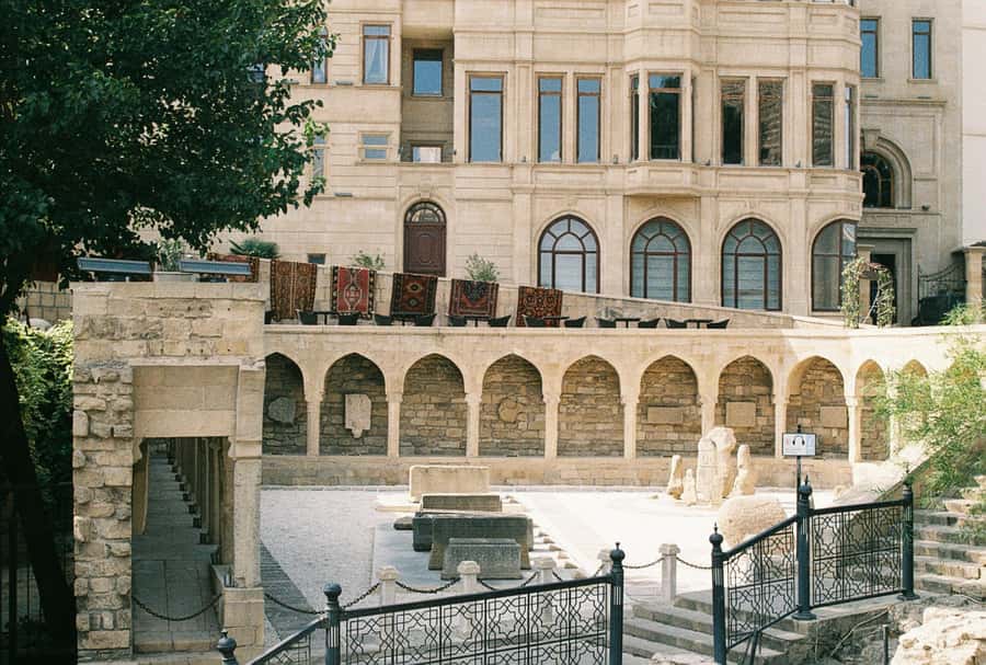 Baku Old City Wonders: A Walking Tour Through Time - Meeting at the Double Gates