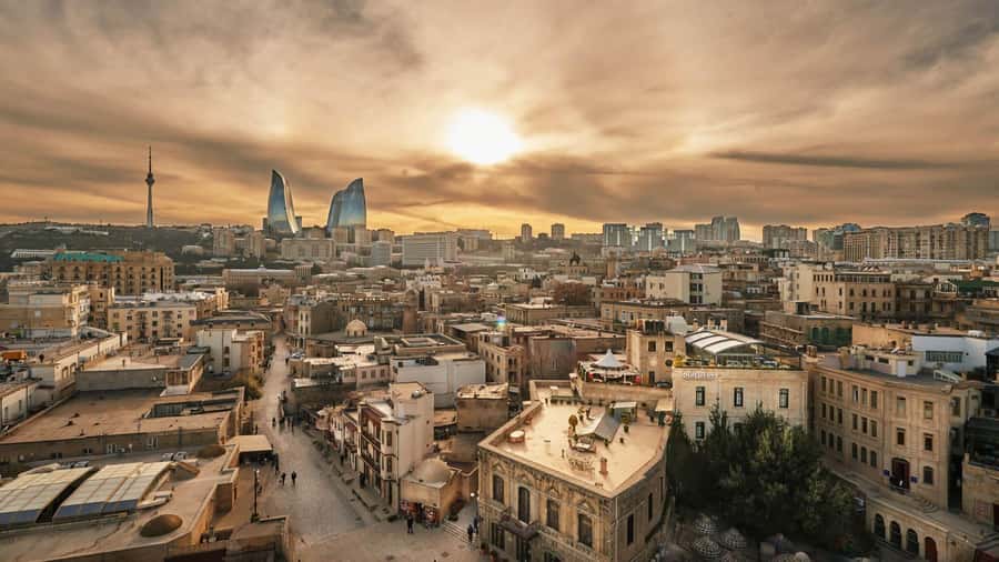 Baku Old Town Walking Tour - The Maiden Tower and Baku’s unanswered questions