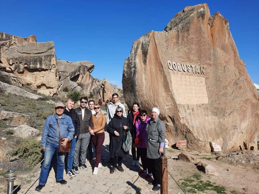 Baku Qobustan Absheron Full Day Guided Tour - Qobustan’s petroglyphs and the first oil well