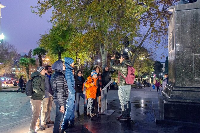 Baku Soviet Architecutre Gudied Walking Tour - Fountain Square and Nizami Street: the easy start