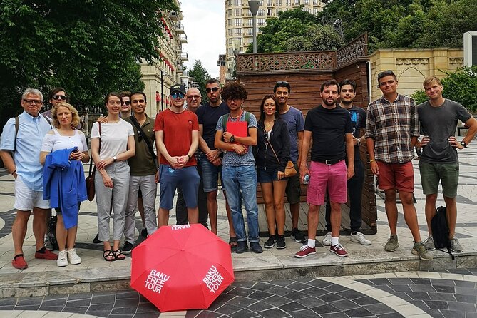Baku Soviet Architecutre Gudied Walking Tour - Taghiyev’s mansion and the National Museum of History