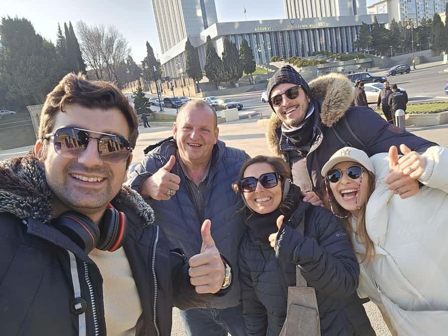 Baku: Stunning Walking Tour of Historical and Modern City - Key points to know before booking