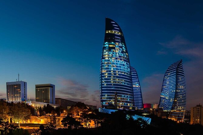 Baku Tour 3 Nights (4 Days) - Baku arrival: a smooth first hour