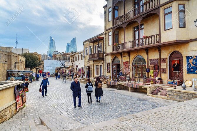 Baku Walking Tour (Old City) - Timing, heat, and the best use of 90 minutes