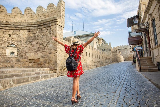BAKU WALKING tour with the best STREET FOOD and DRINK tasting - Cancellation and booking points