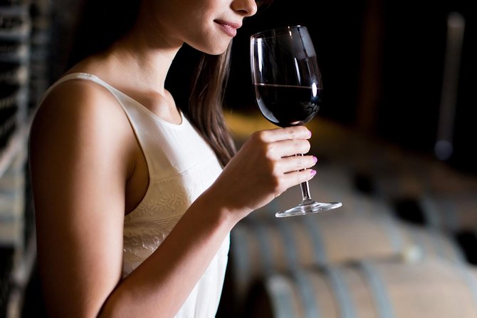 Baku Wine Crawl for Small Groups - Moving between Baku’s wine bars