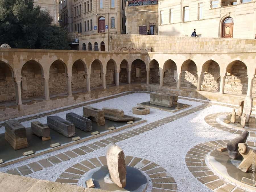 Become a Baku resident in a day - Carpet Museum, Boulevard, and the oil story