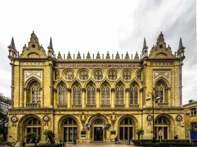 Best of Baku: 4-Hour City Tour Historic and Modern Landmarks