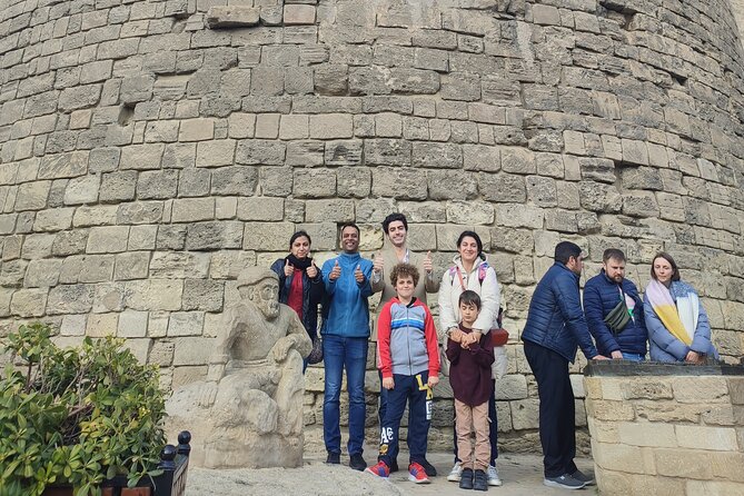 Coolest Baku Walking Tour - Juma Mosque and a first look at Shia practice