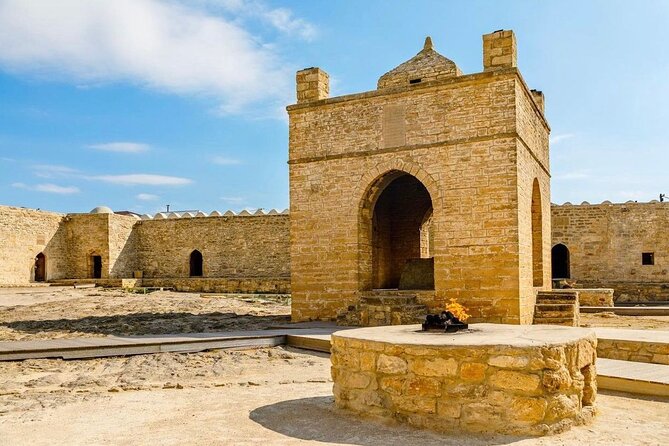 Day Trip in Baku - Yanar Dag and the natural fire