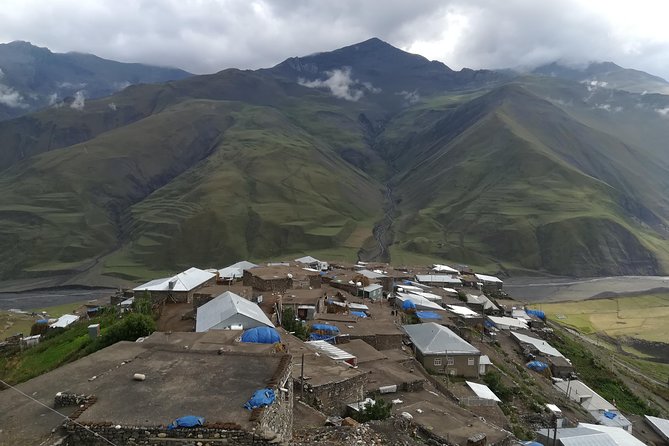 Day Trip to Khinalug, Guba - The mountain road is beautiful and not for everyone