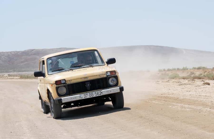 From Baku: Gobustan 4x4 Private Tour - Private - The 4x4 ride to the mud volcanoes