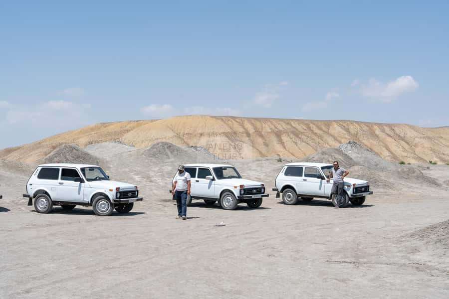 From Baku: Gobustan 4x4 Private Tour - Private - How the $235 private price works