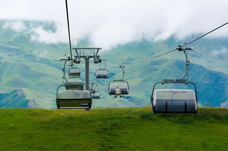 From Baku: Private or Shared Quba & Shahdag Trip with Lunch - Beshbarmag and the stories behind the mountain