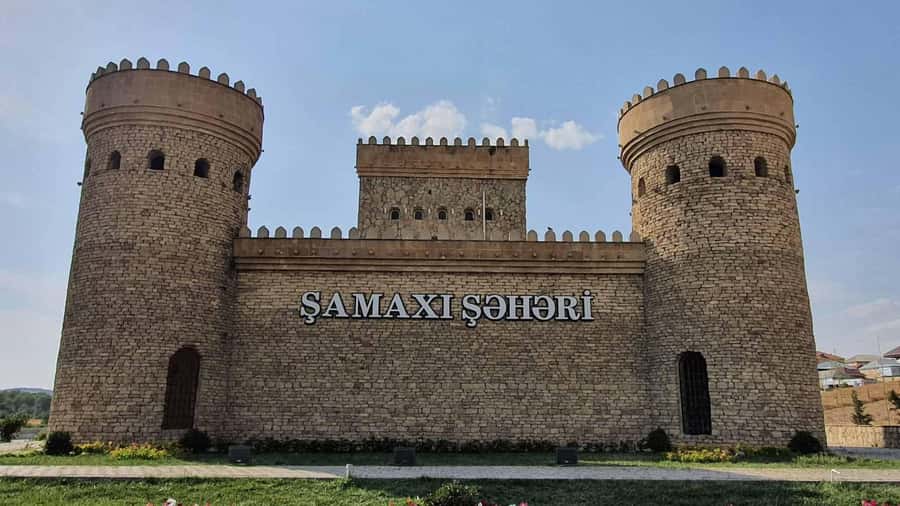 From Baku: Shamakhi City and Alpaca Farm Tour - A private group and the value of the guide