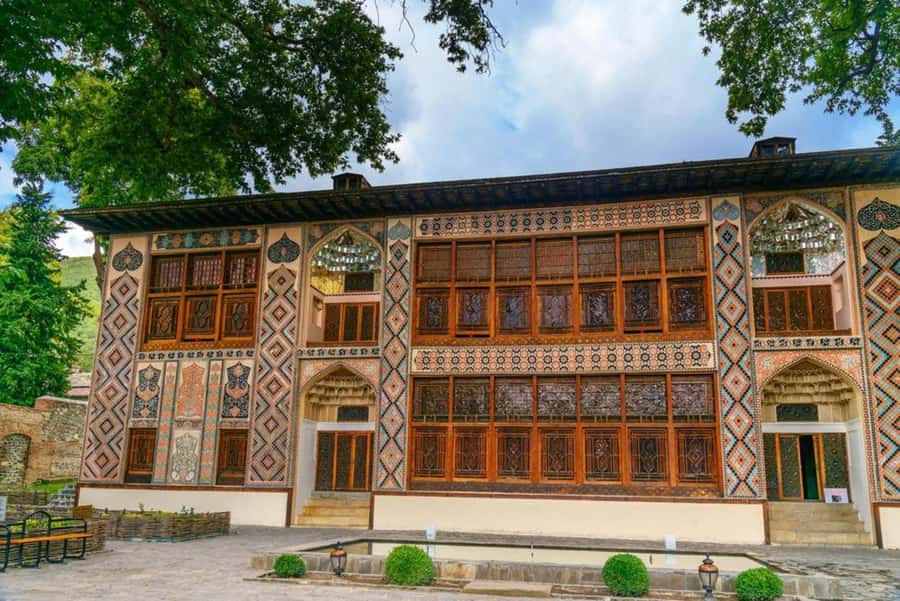 From Baku: Shamakhi, Ismailli, Gabala and Sheki Day Tour - Ismayilli and the Hanging Bridge