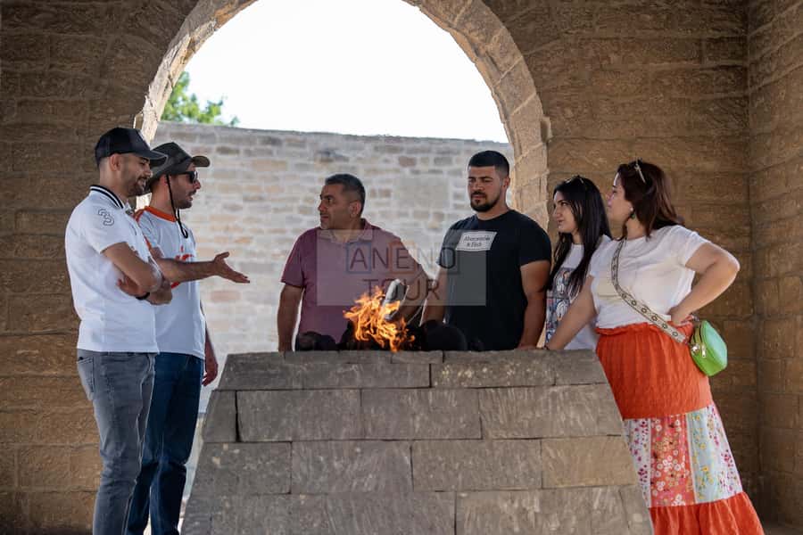 From Bakü: Sightseeing - Ateshgah - Yanardag - Gobustan - Gobustan’s 3D Bio Museum and Modern Mars