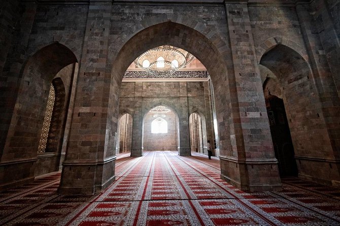 Full Day Guided Tour of Shamakhi and Gabala - The road to Gabala takes patience